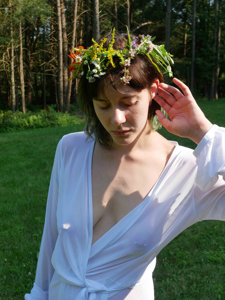 P1040617 Astrid Flower Crown Portrait_1080PX-10