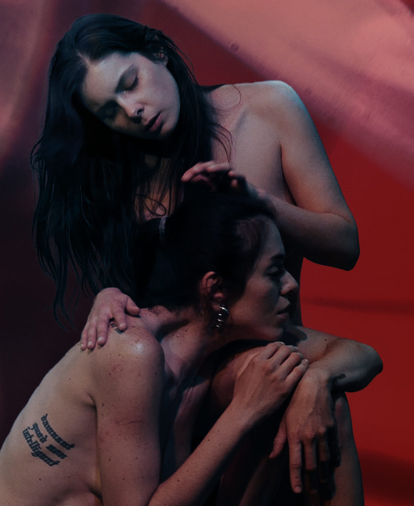 Loiis Olinka Moment Closeup P1600234