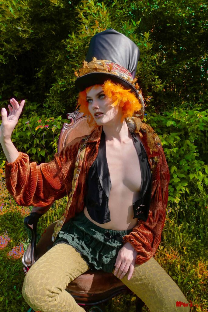 Autumn Huse Mad Hatter P1900700
